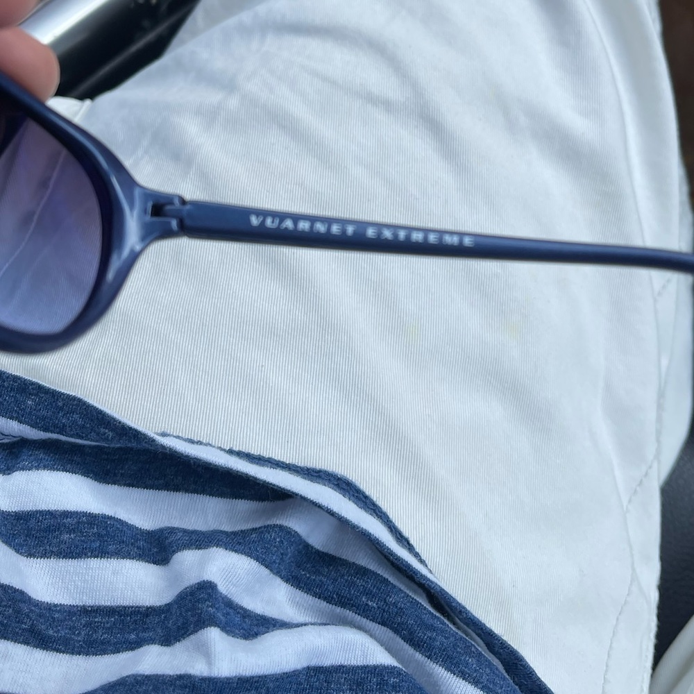 Sunglasses 🕶 - Picture 2 of 6